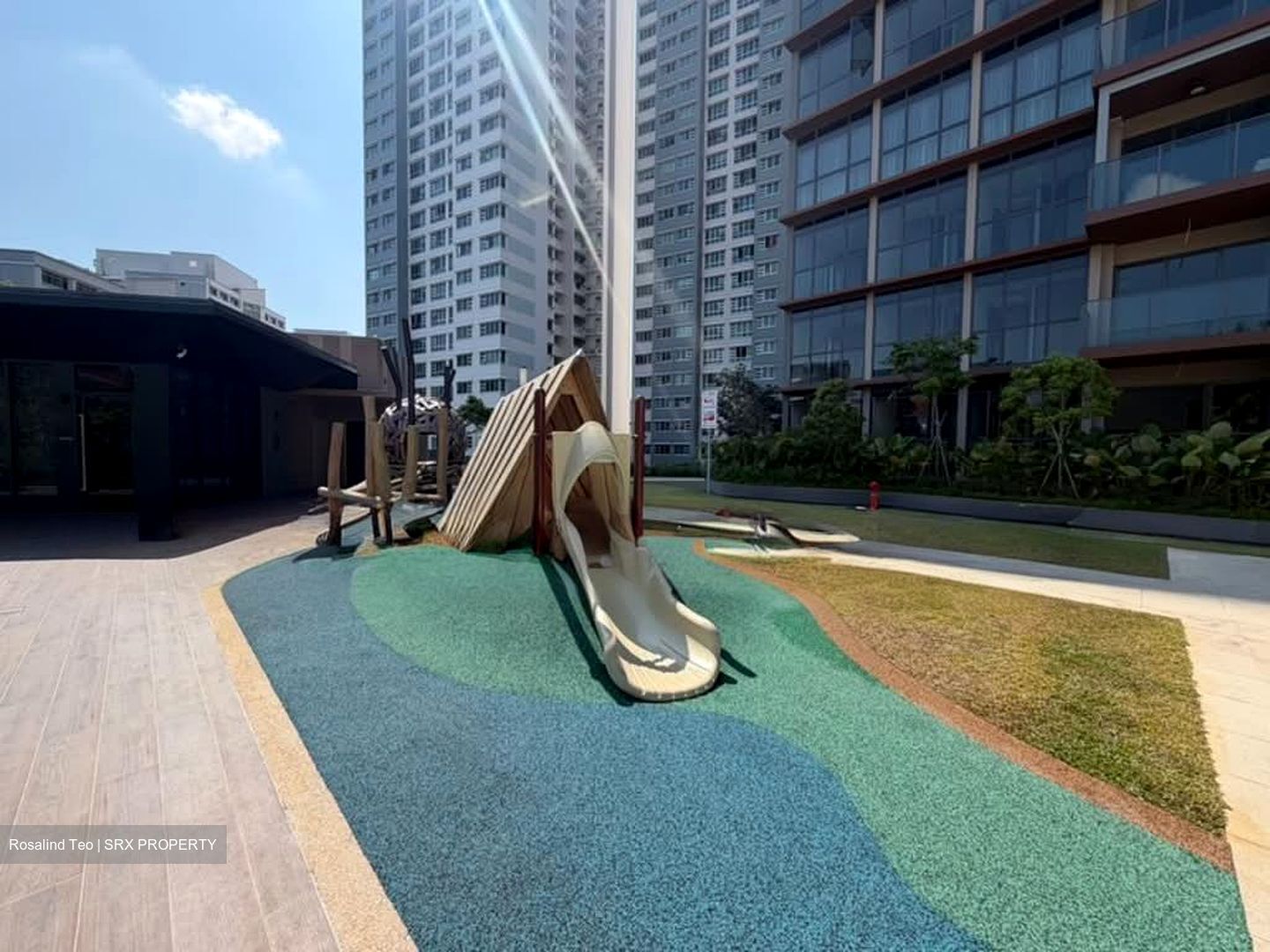 Amo Residence (D20), Apartment #557904961